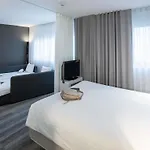 Novotel Hotel 4*