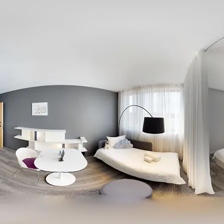 Hotel Novotel 4*