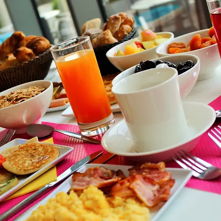 Novotel 4*