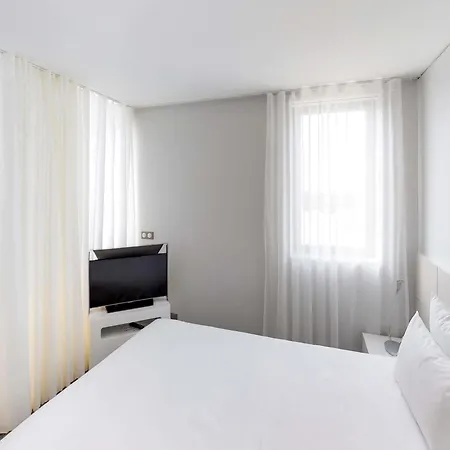 Hotel Novotel 4*