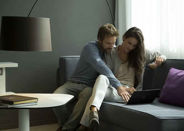 Отель Novotel 4*